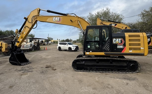 2017 CATERPILLAR 320 EL